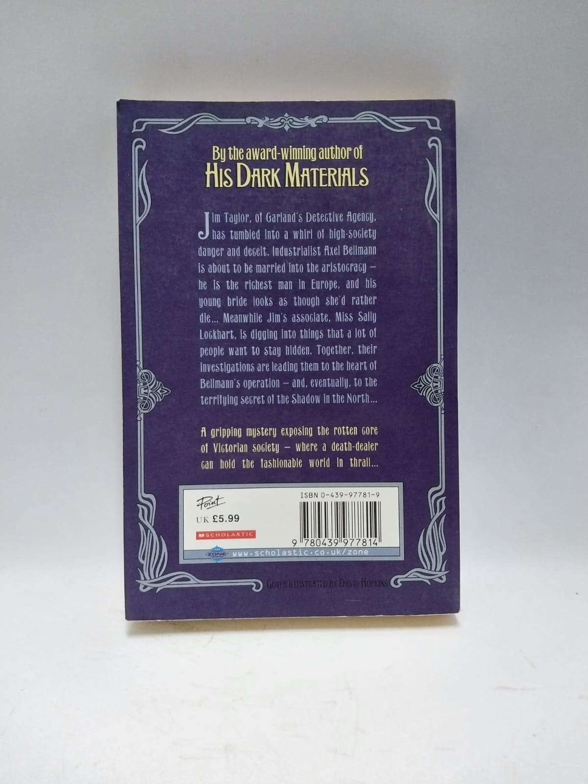 Pullman, Philip - THE SHADOW OF THE NORTH