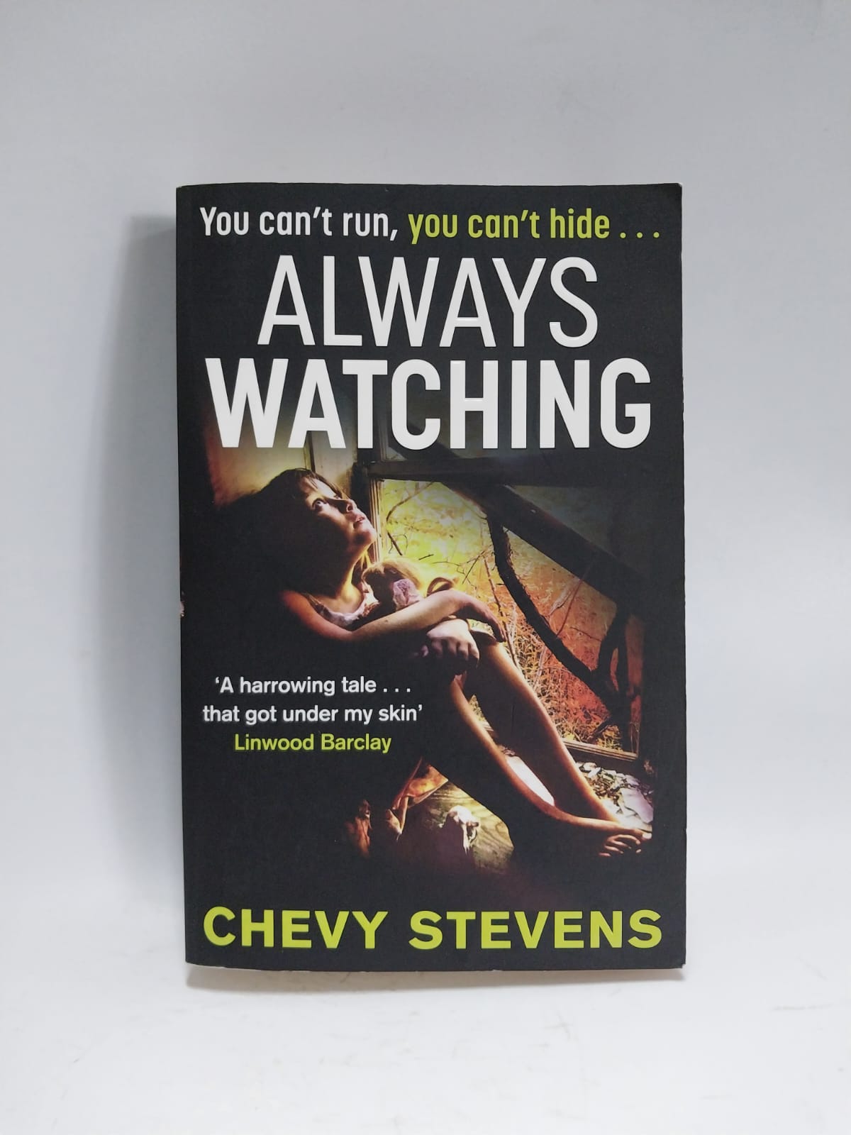 Stevens, Chevy - ALWAYS WATCHING