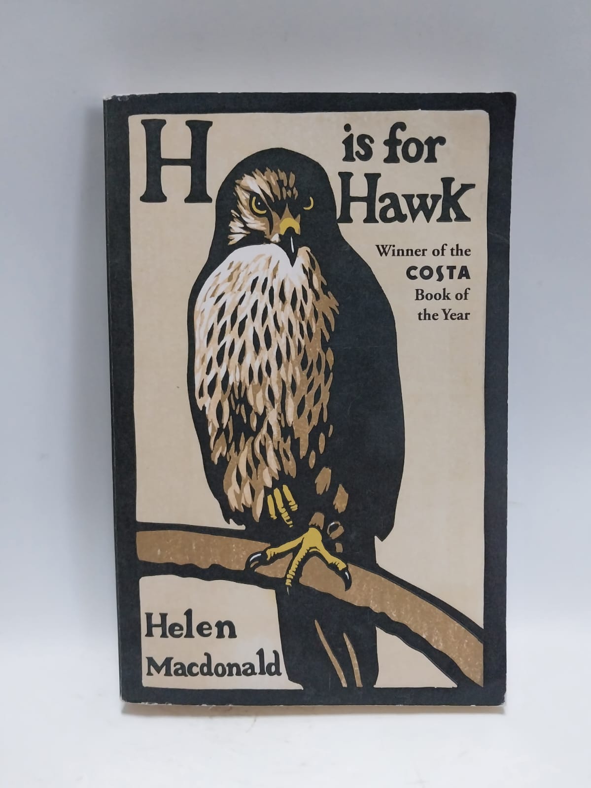 Macdonald, Helen - H IS FOR HAWK