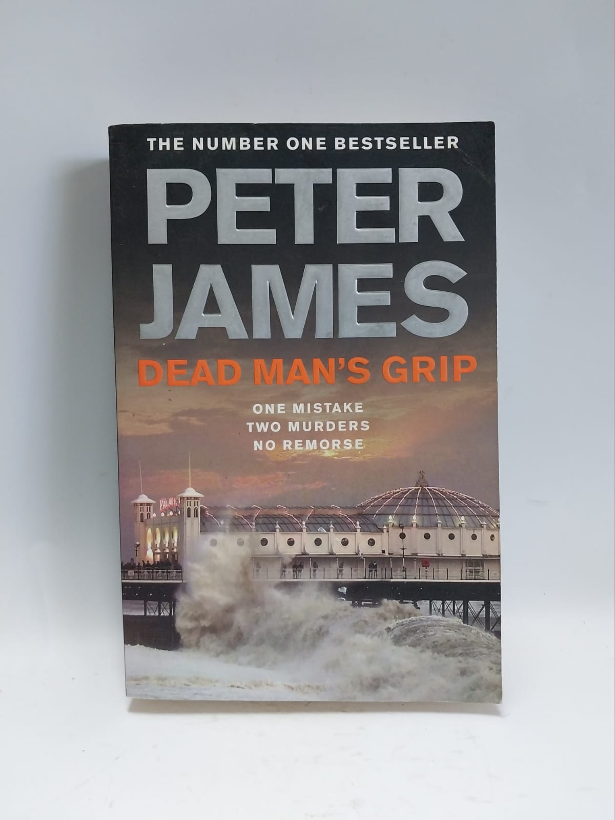 James, Peter - DEAD MAN'S GRIP