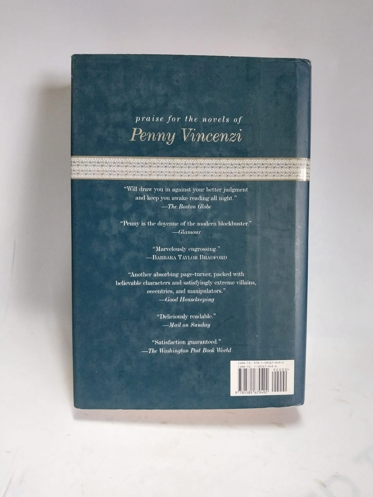 Vincenzi, Penny - THE DILEMMA