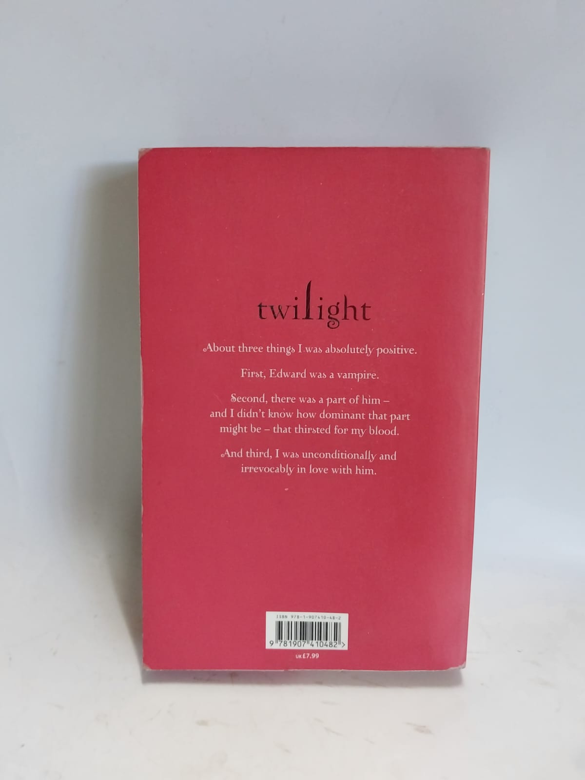 Meyer, Stephenie - TWILIGHT