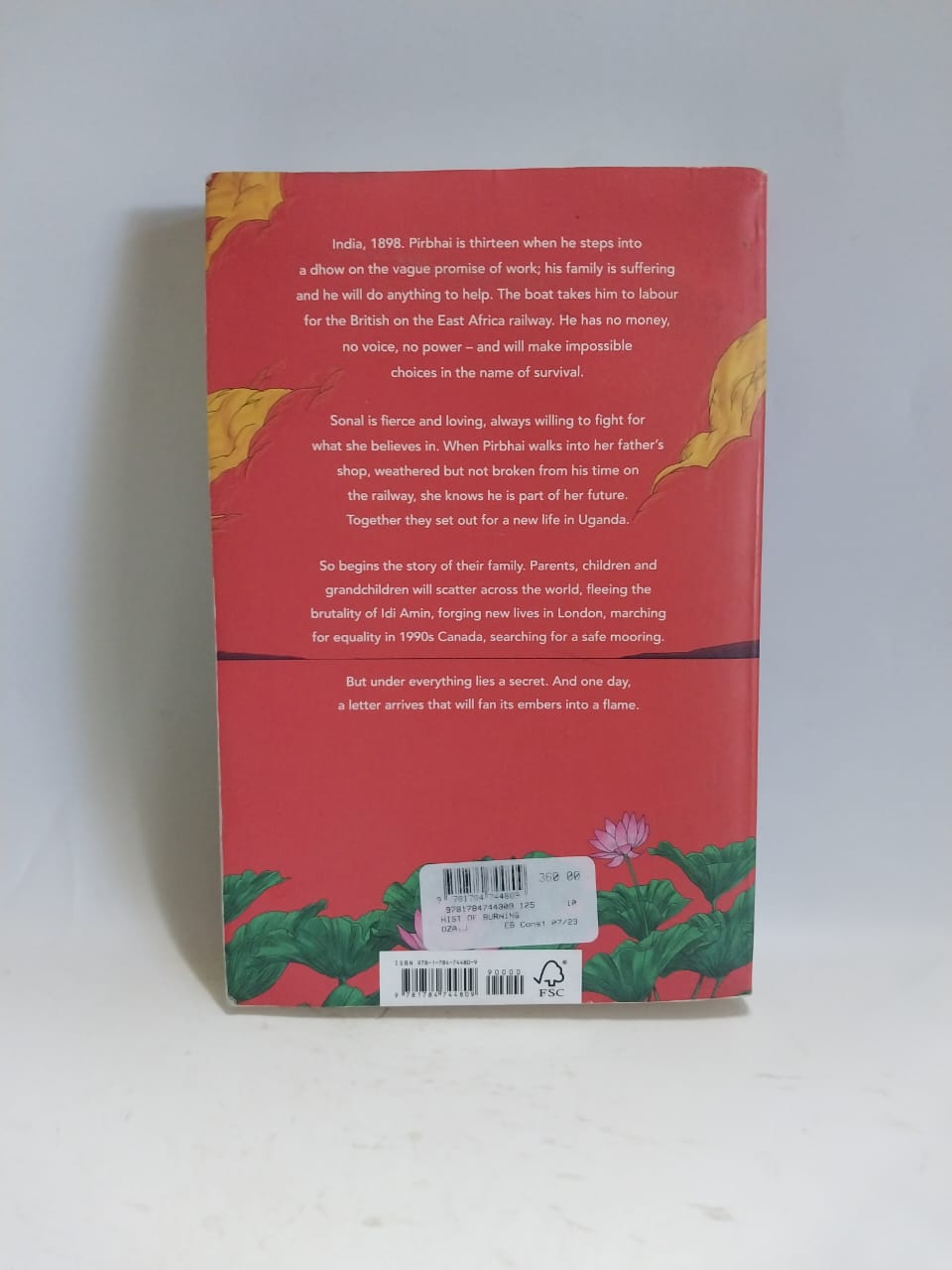 Oza, Janika - A HISTORY OF BURNING