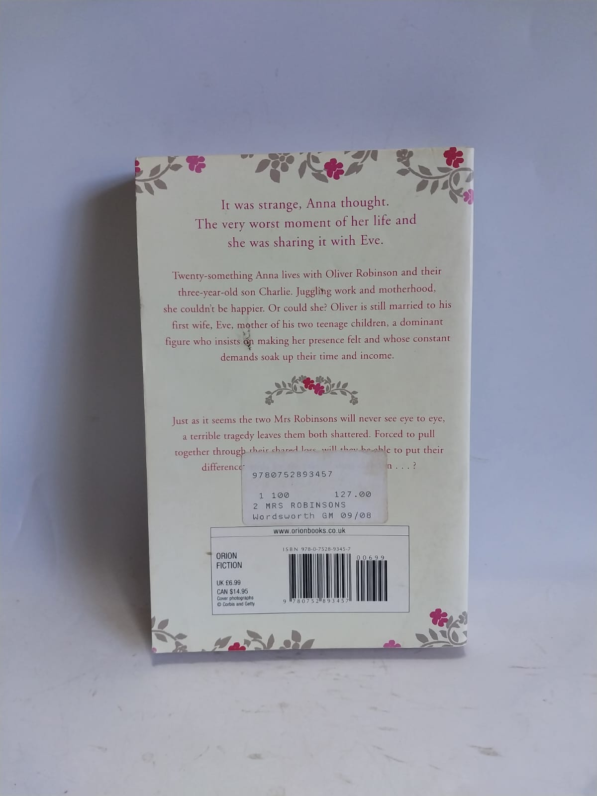 Hay, Donna - THE TWO MRS ROBINSONS