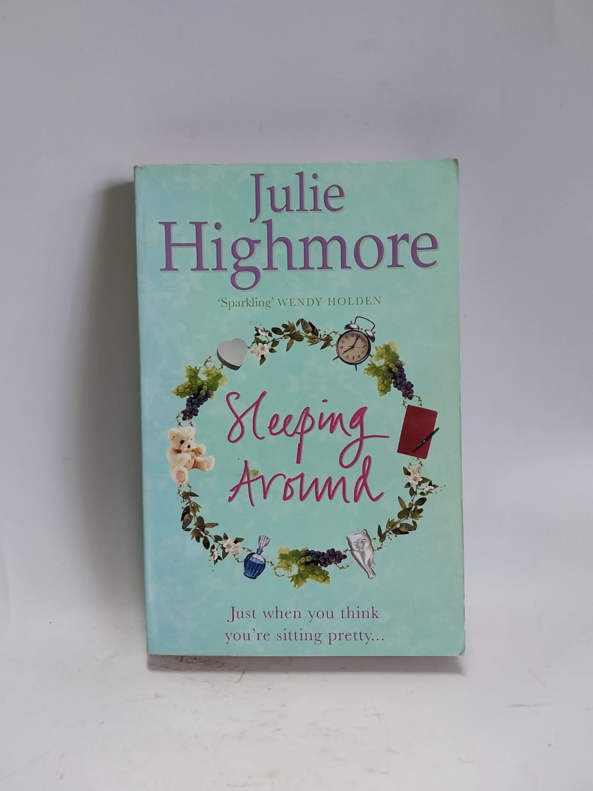 Highmore, Julie - SLEEPING AROUND