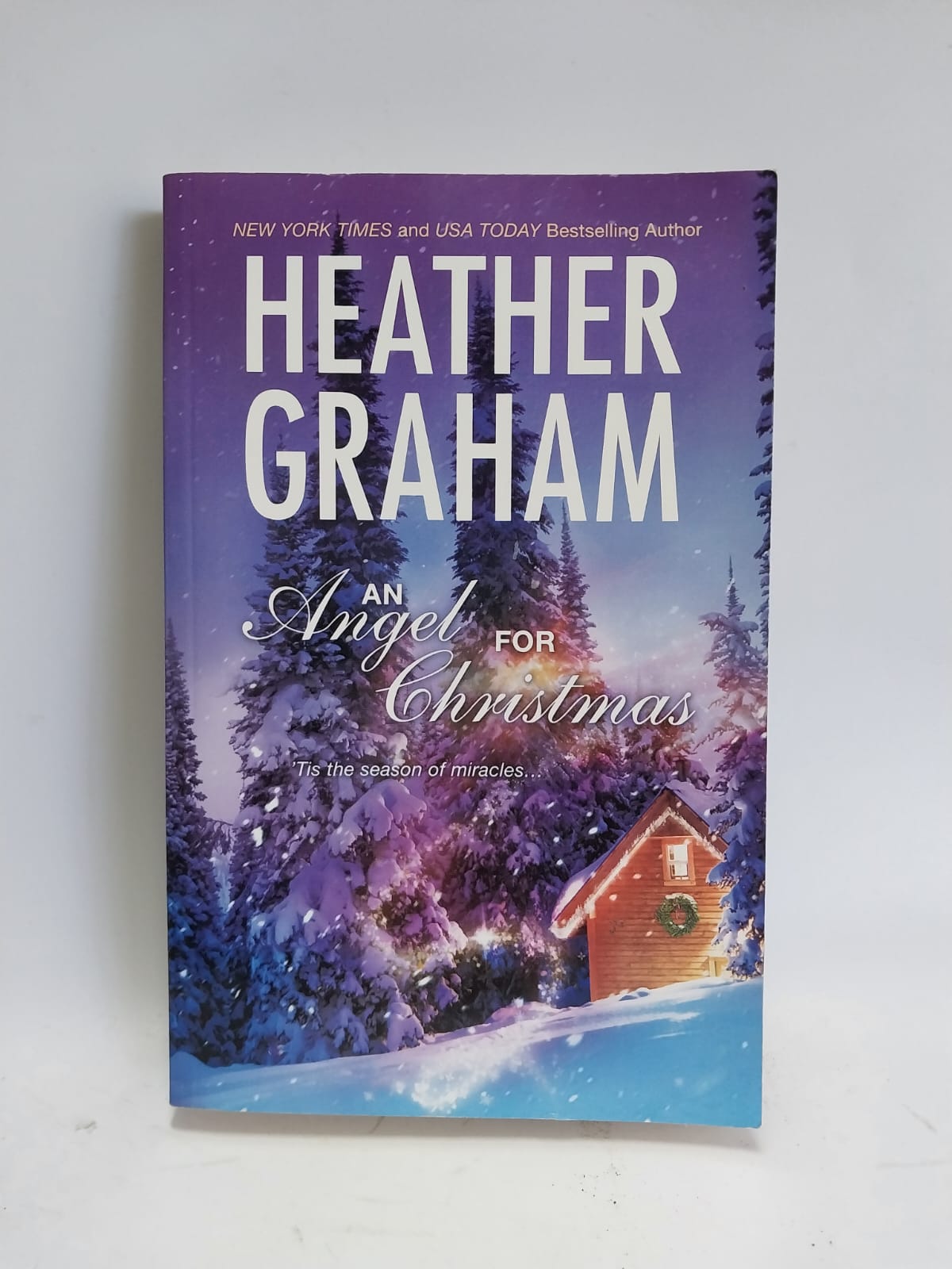 Graham, Heather - AN ANGEL FOR CHRISTMAS