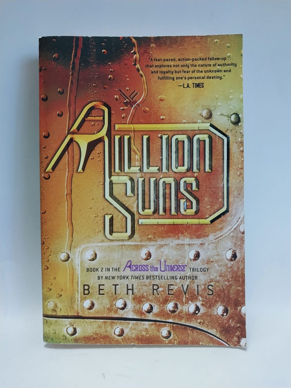 Revis, Beth - A MILLION SUNS