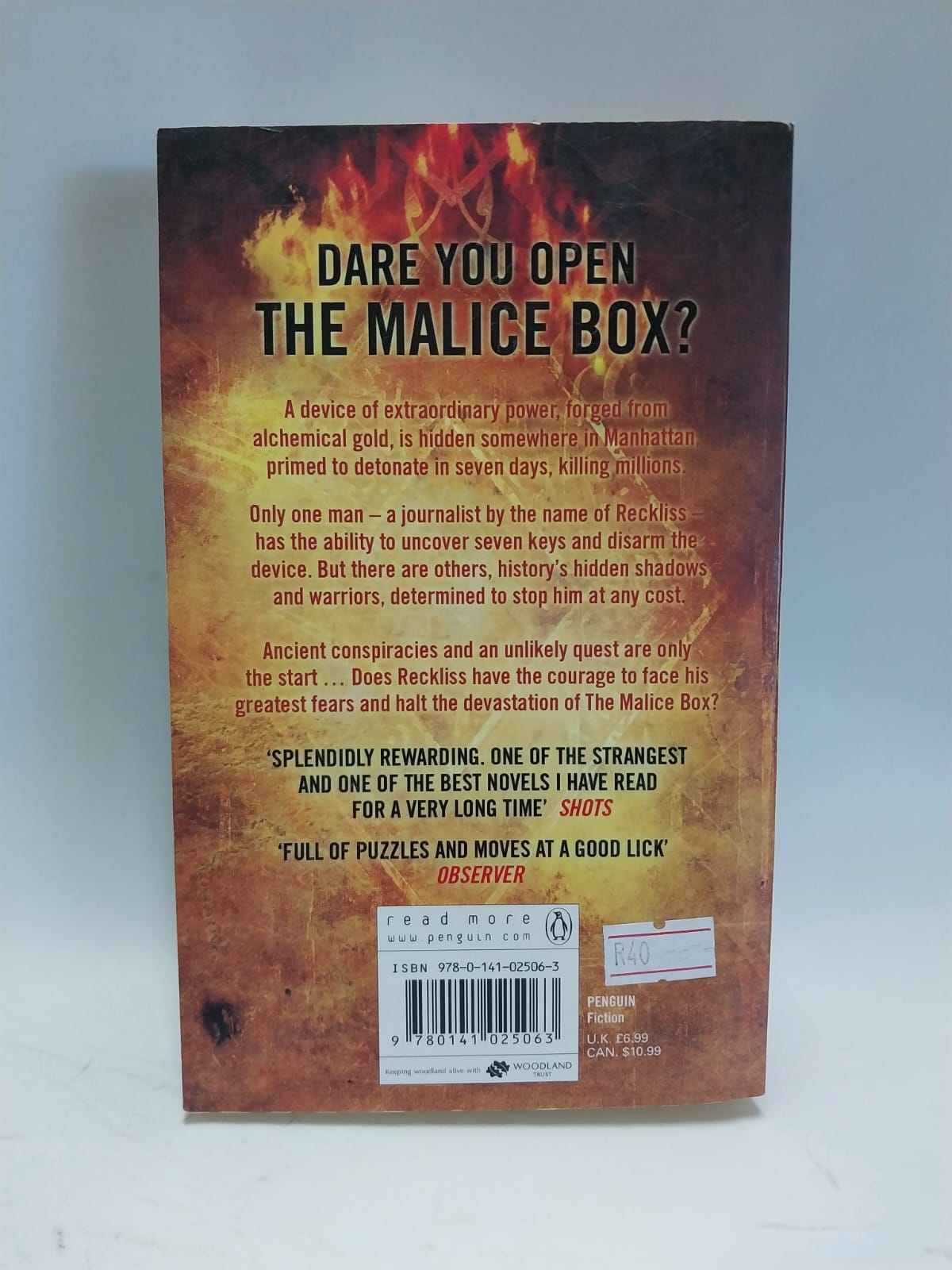 Langfield, Martin - THE MALICE BOX