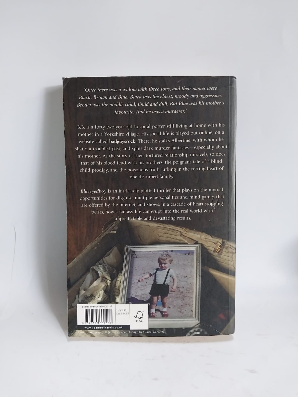 Harris, Joanne - BLUE EYED BOY