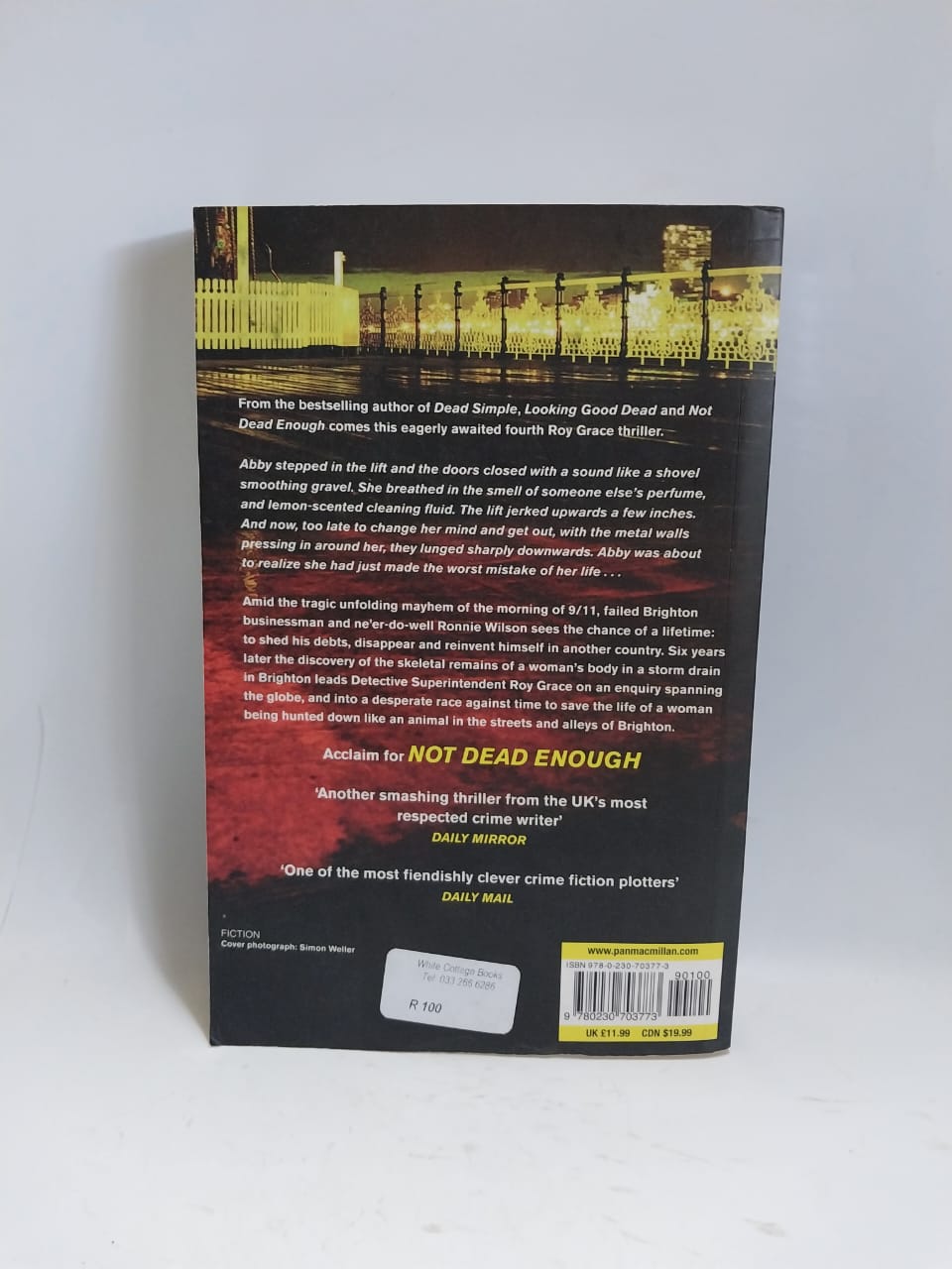 James, Peter - DEAD MAN'S FOOTSTEPS