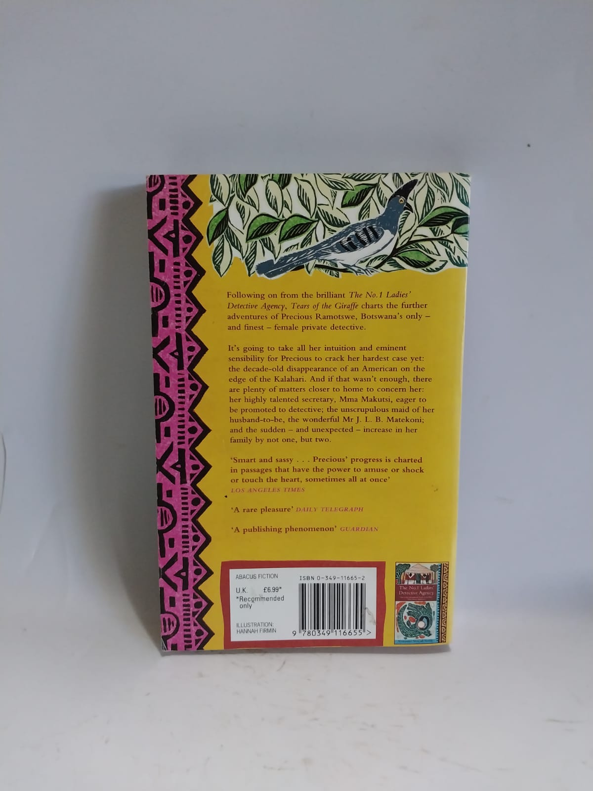 McCall-Smith, Alexander - TEARS OF THE GIRAFFE