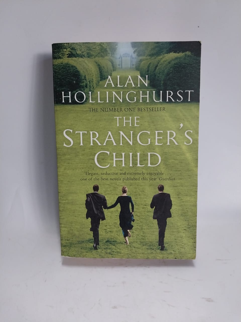 Hollinghurst, Alan - THE STRANGER'S CHILD