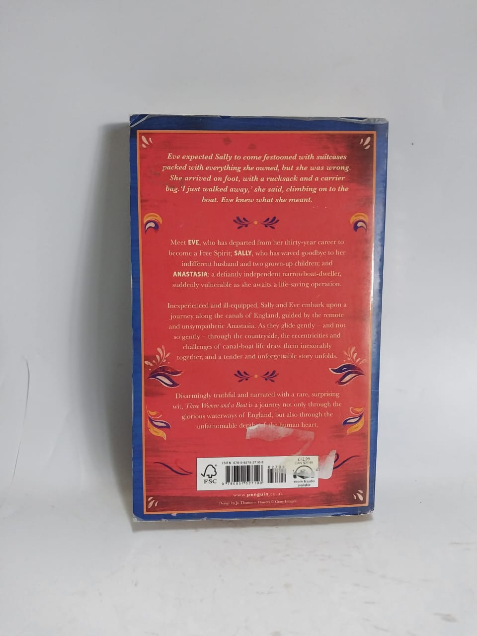 Youngson, Anne - THREE WOMEN AND A BOAT