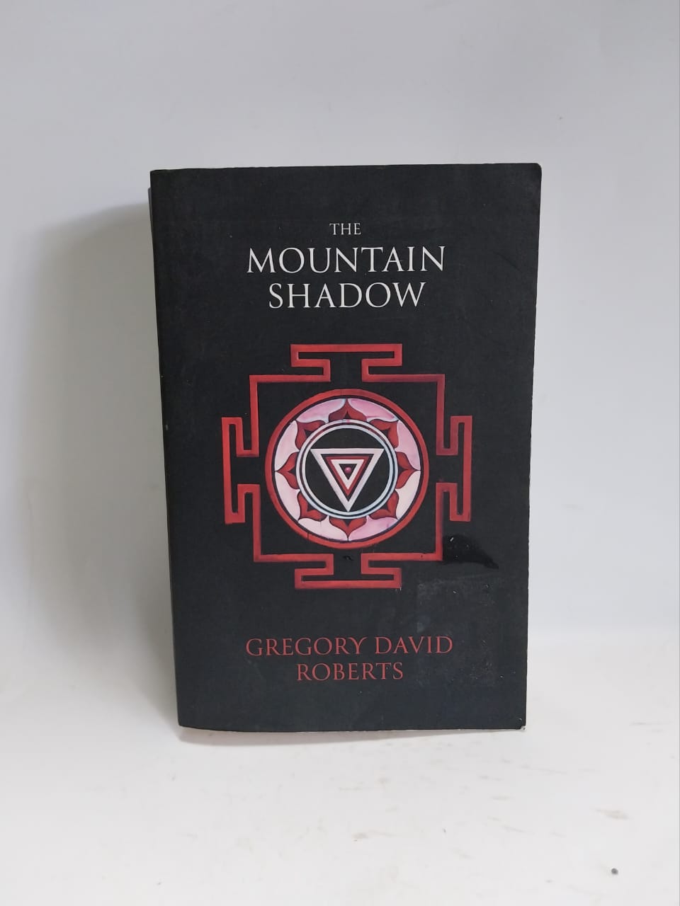 David Roberts, Gregory - THE MOUNTAIN SHADOW