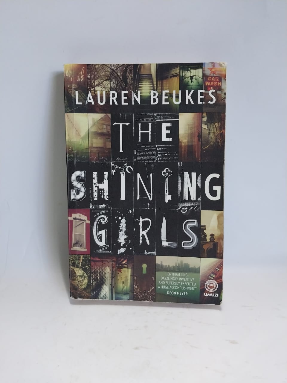 Beukes, Lauren - THE SHINING GIRLS