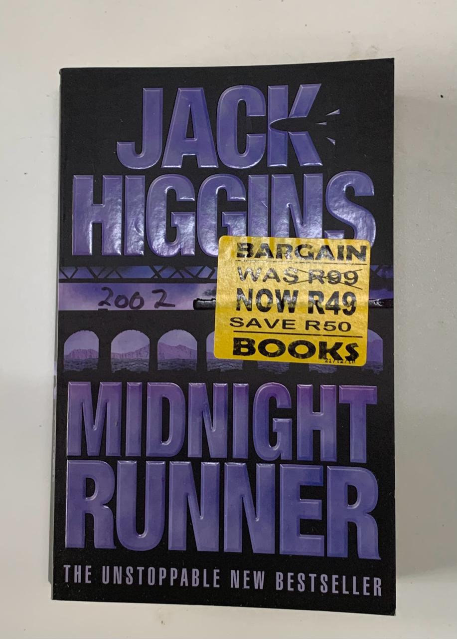 Higgins, Jack - MIDNIGHT RUNNER