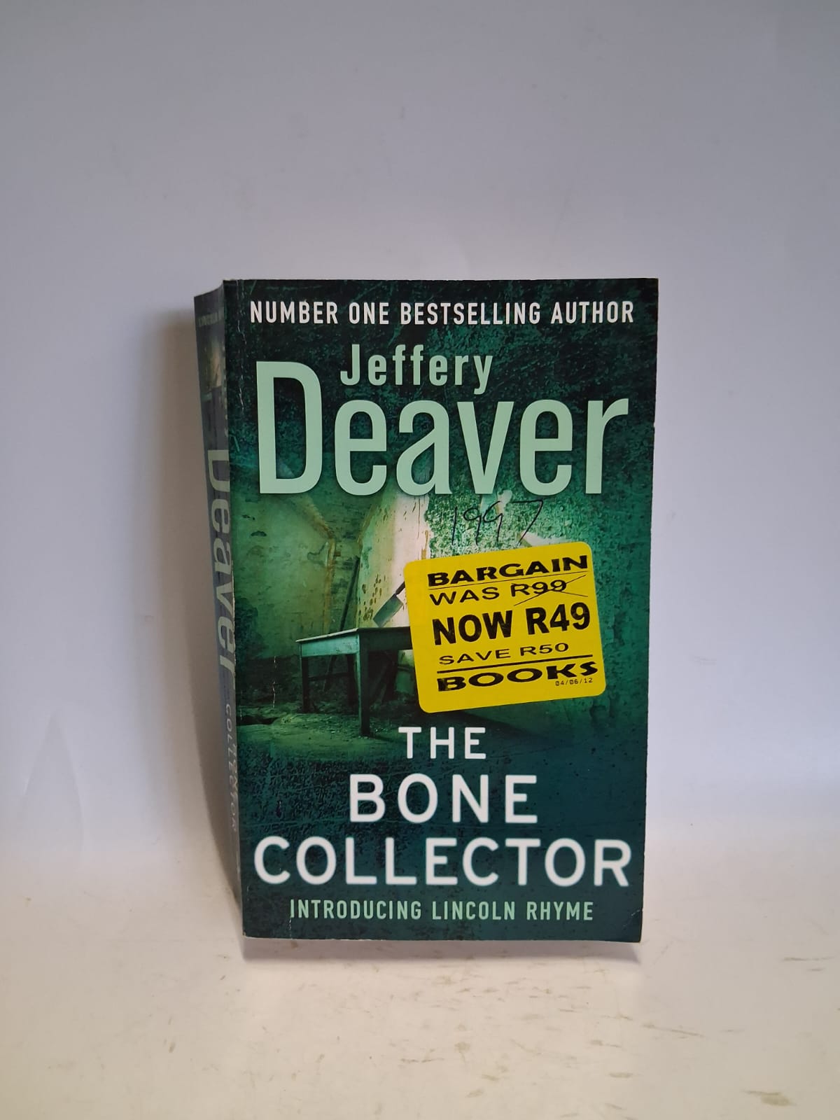 Deaver, Jeffery - THE BONE COLLECTOR