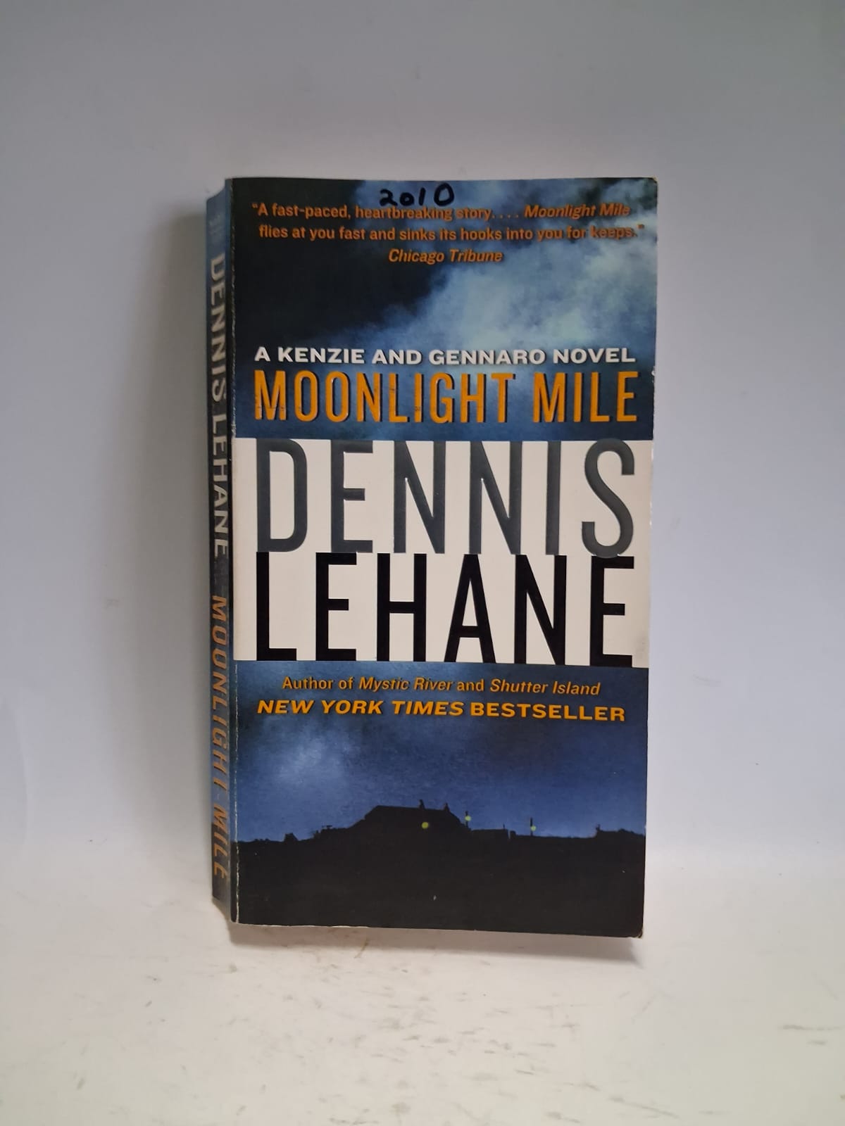 Lehane, Dennis - MOONLIGHT MILE