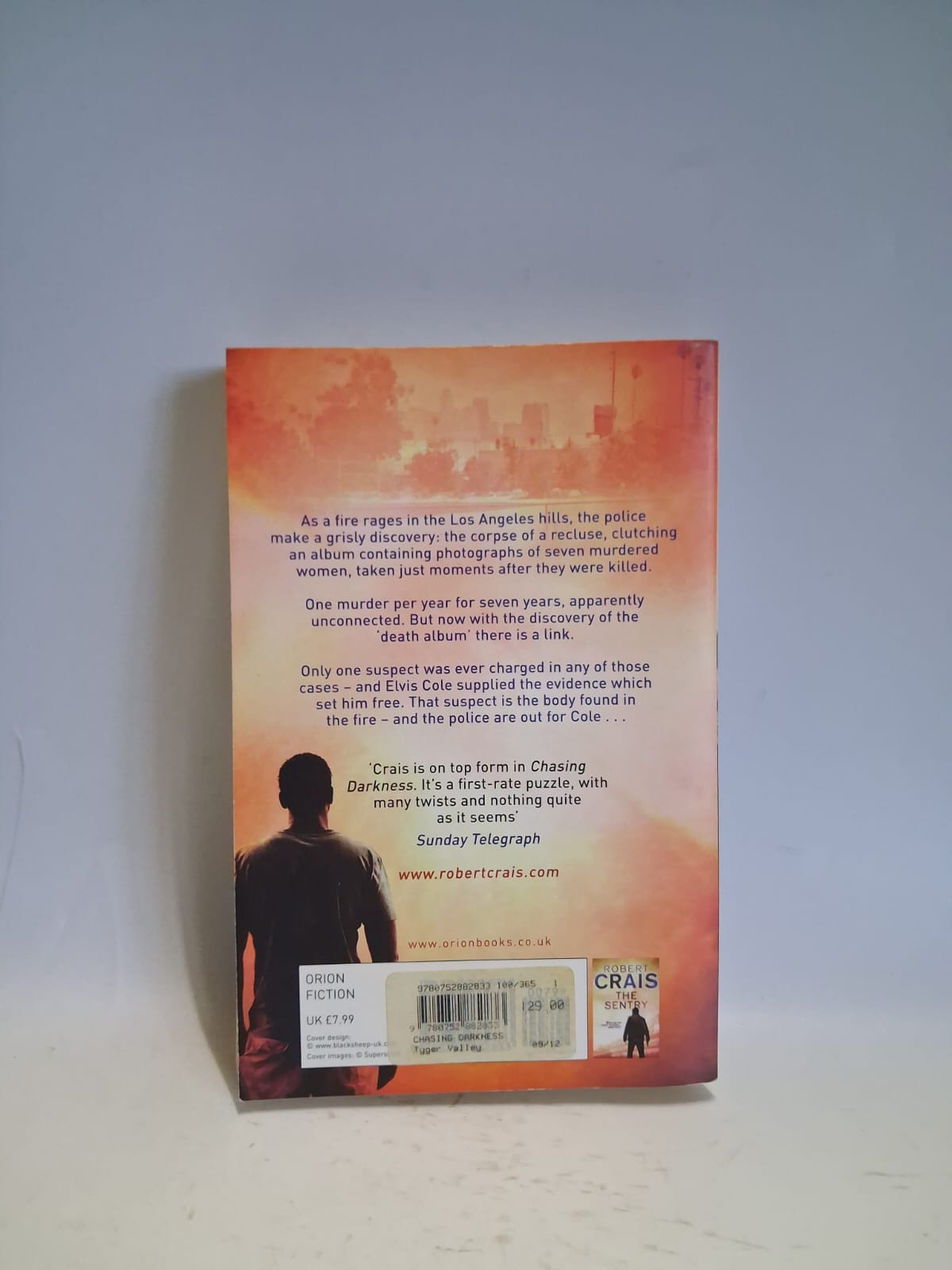 Crais, Robert - CHASING DARKNESS