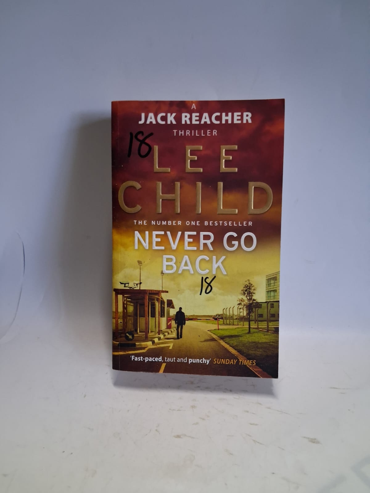 Child, Lee - JACK REACHER: NEVER GO BACK