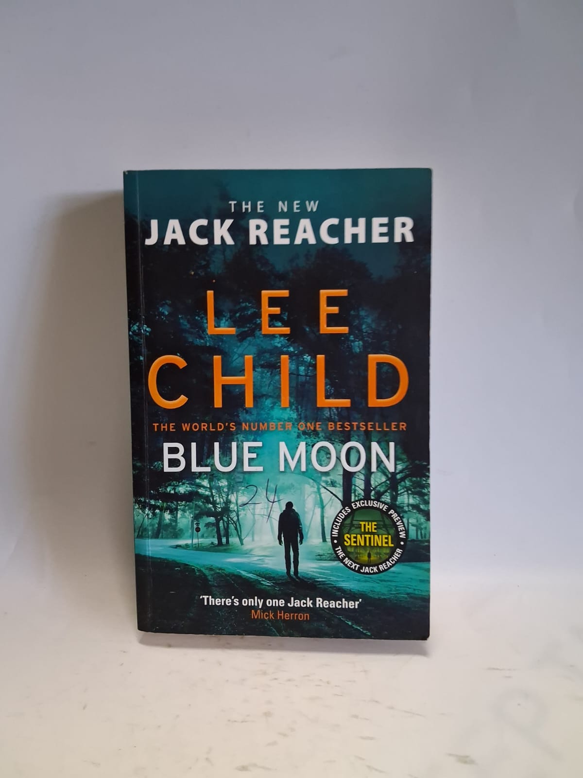 Child, Lee - JACK REACHER: BLUE MOON