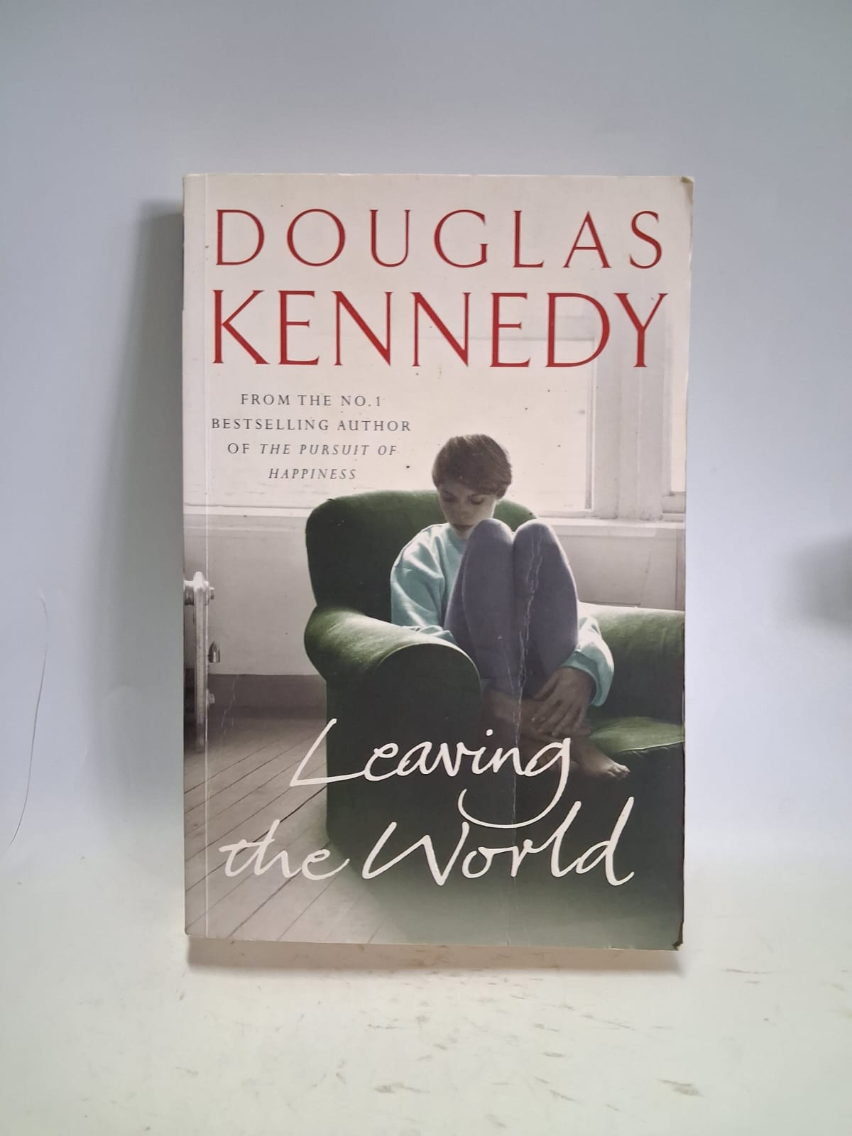 Kennedy, Douglas - LEAVING THE WORLD