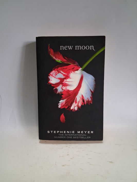 Meyer, Stephenie - NEW MOON