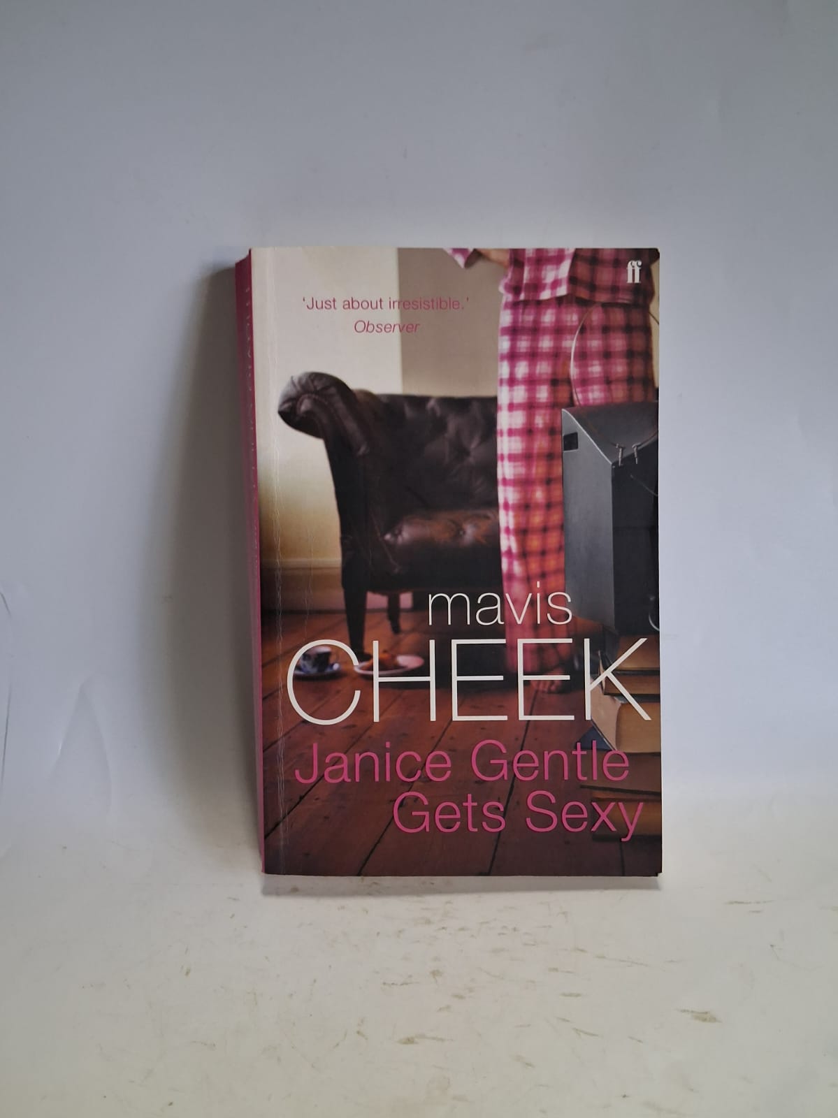 Cheek, Mavis - JANICE GENTLE GETS SEXY