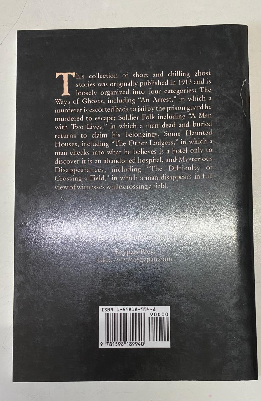 Bierce, Ambrose - PRESENT AT A HANGING AND OTHER GHOST STORIES