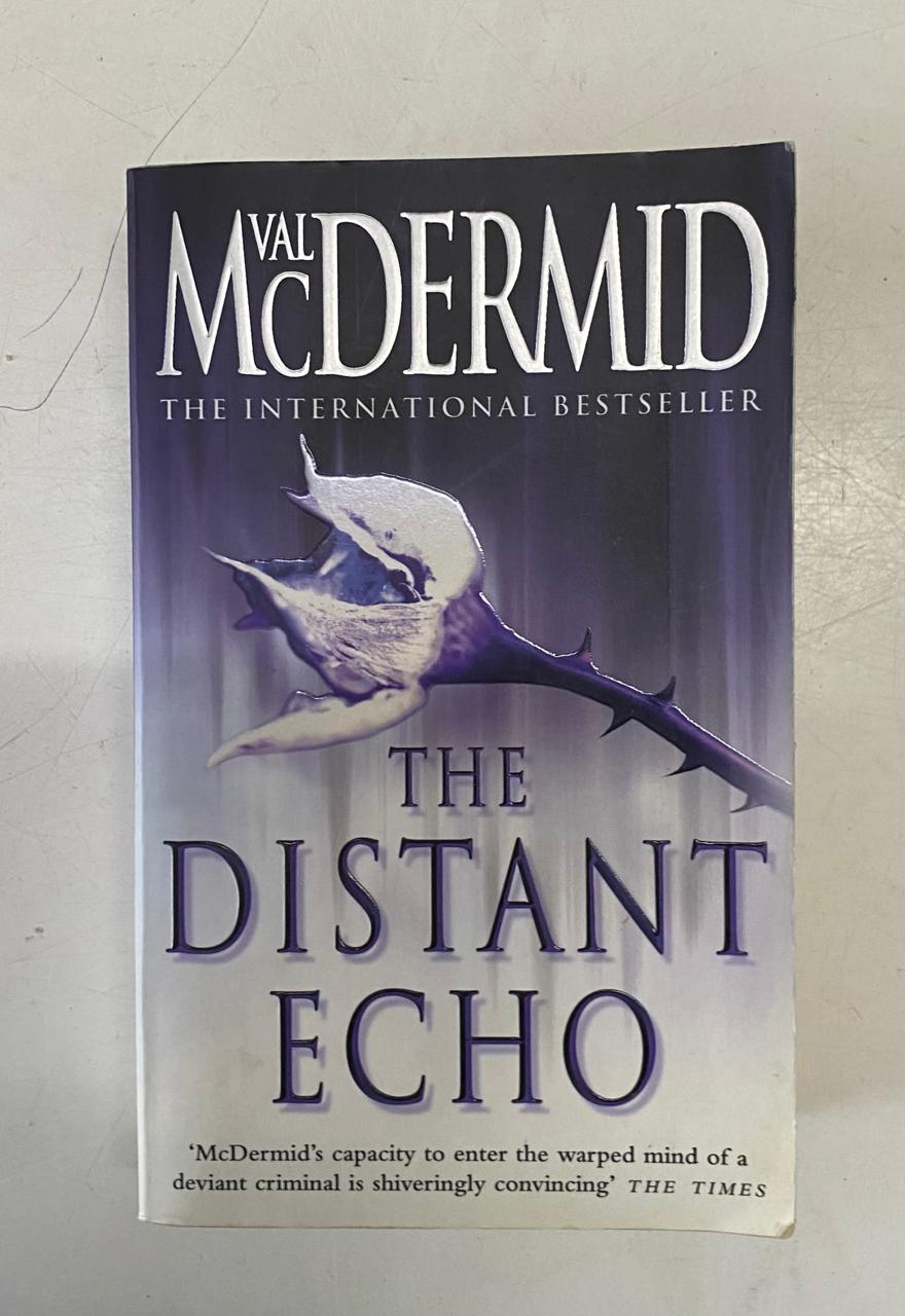 McDermid, Val - THE DISTANT ECHO